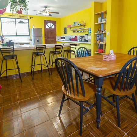 Appartamento Casa Flamingo Valladolid  Esterno foto